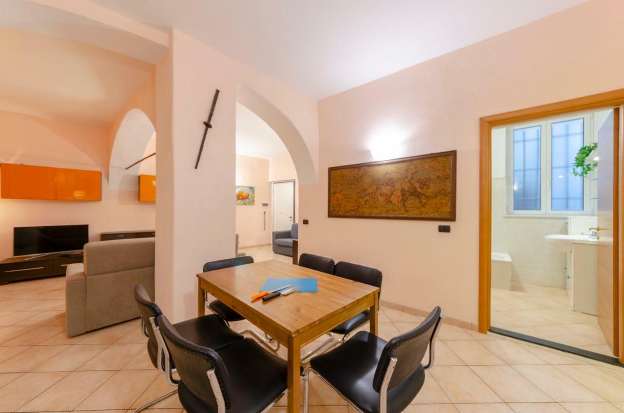Joivy Warm Family Apt Near Porto Antico Daire Cenova Dış mekan fotoğraf